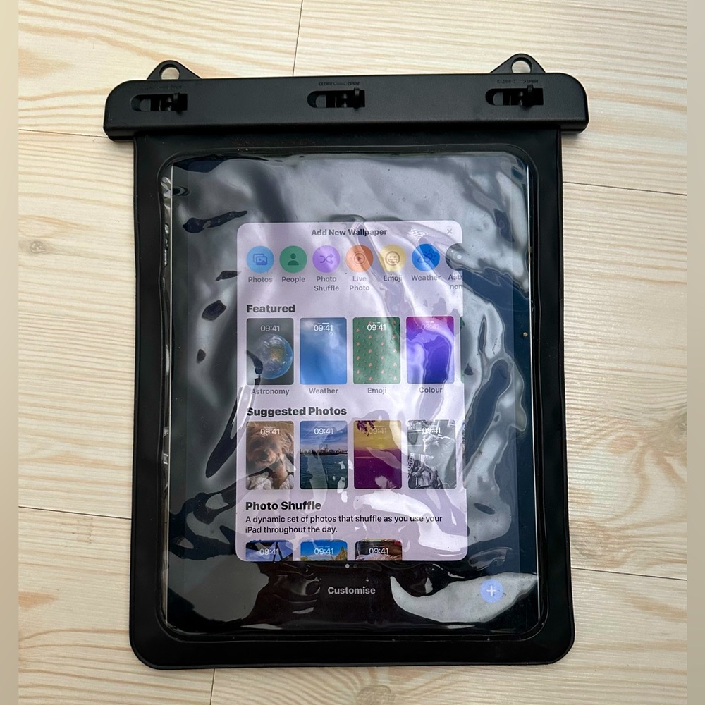 Moko iPad case/cover. (10x8”)